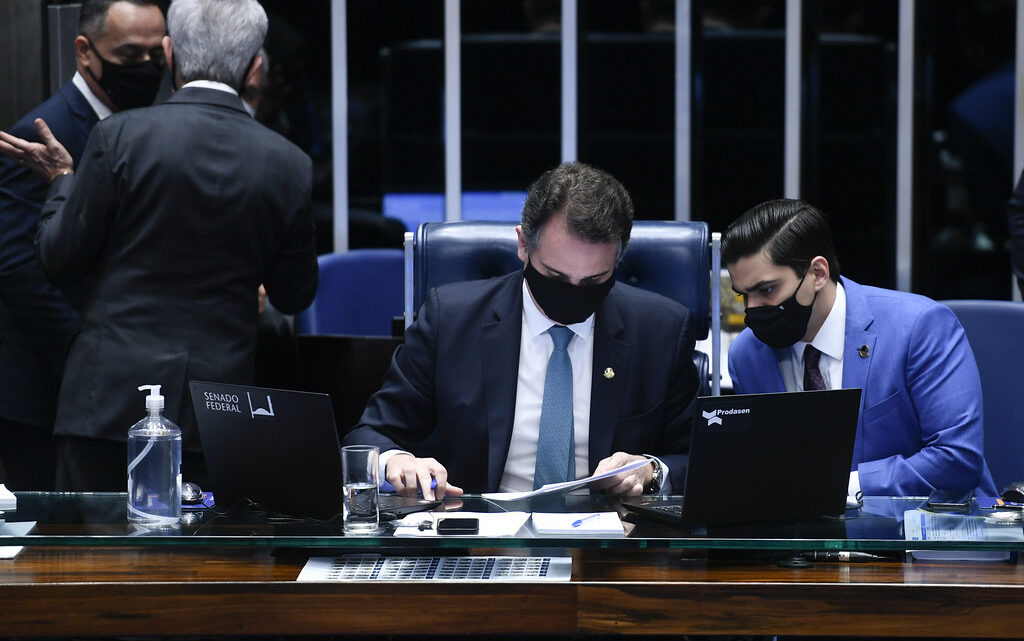 Senado aprova PLP 32/2021 por unanimidade; matéria vai agora à sanção presidencial Senado aprova PLP 32/2021 por unanimidade; matéria vai agora à sanção presidencial